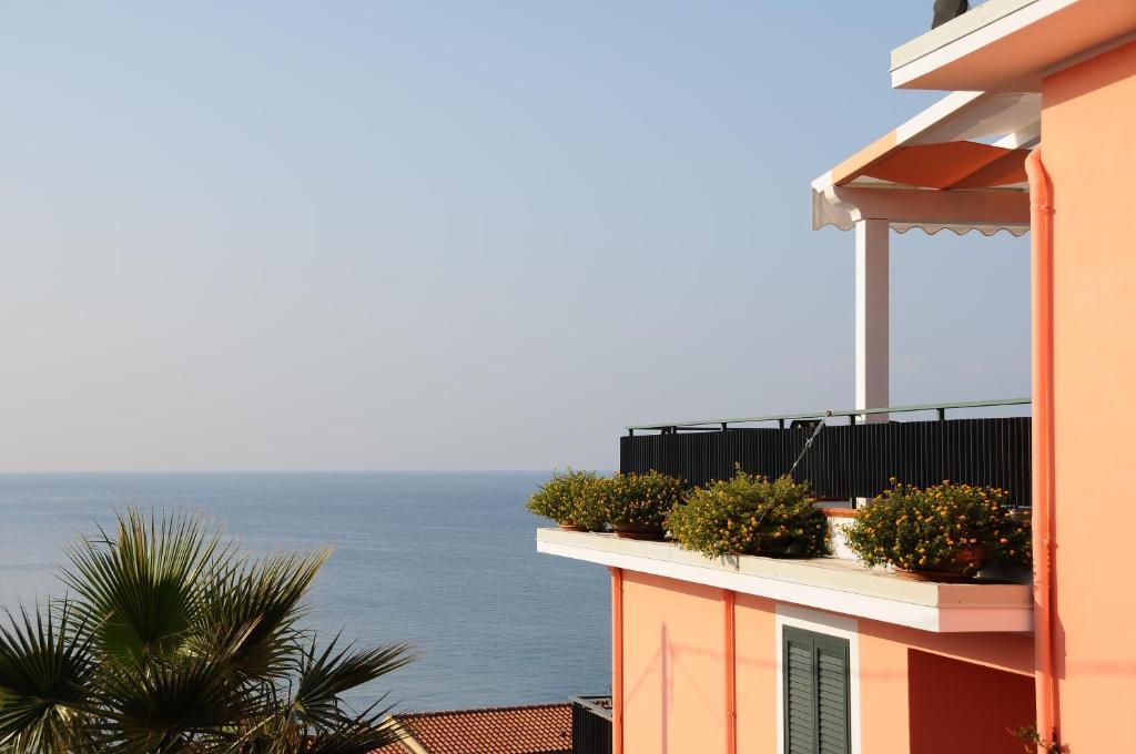 Residence La Cycas Villammare Exteriör bild